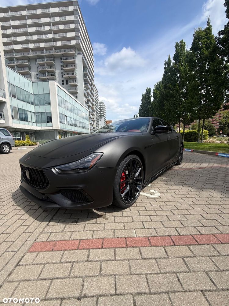 Maserati Ghibli S Q4 Modena - 9