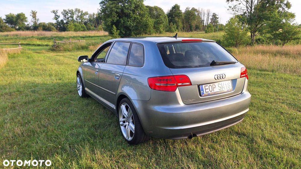 Audi A3 Sportback - 7