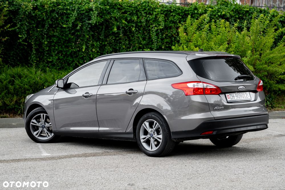 Ford Focus 1.0 EcoBoost Start-Stopp-System TREND - 14