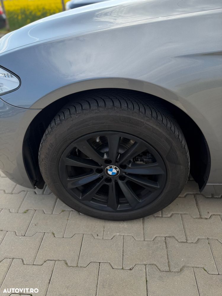 BMW Seria 5 520d Aut. - 22