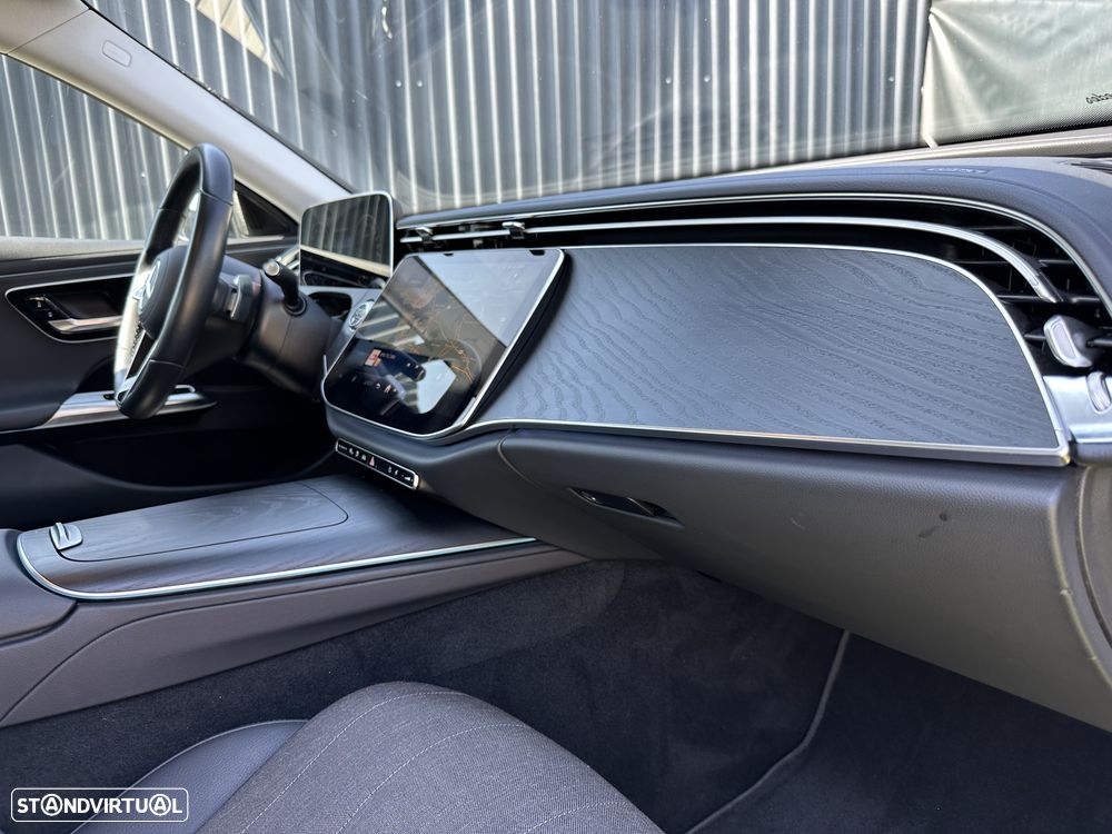 Mercedes-Benz E 300 e - 9
