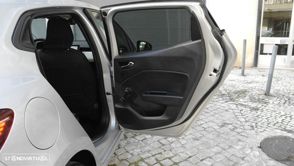 Renault Clio 1.0 TCe Limited - 17