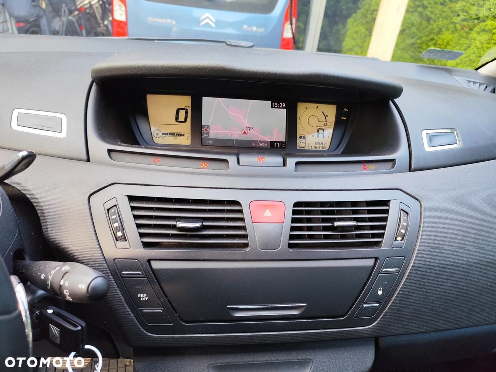 Citroën C4 Picasso - 8