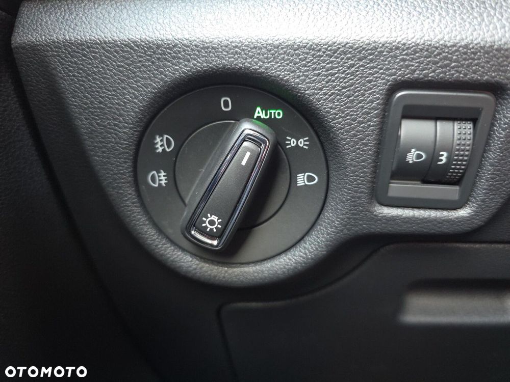 Skoda Kamiq 1.0 TSI Selection - 21