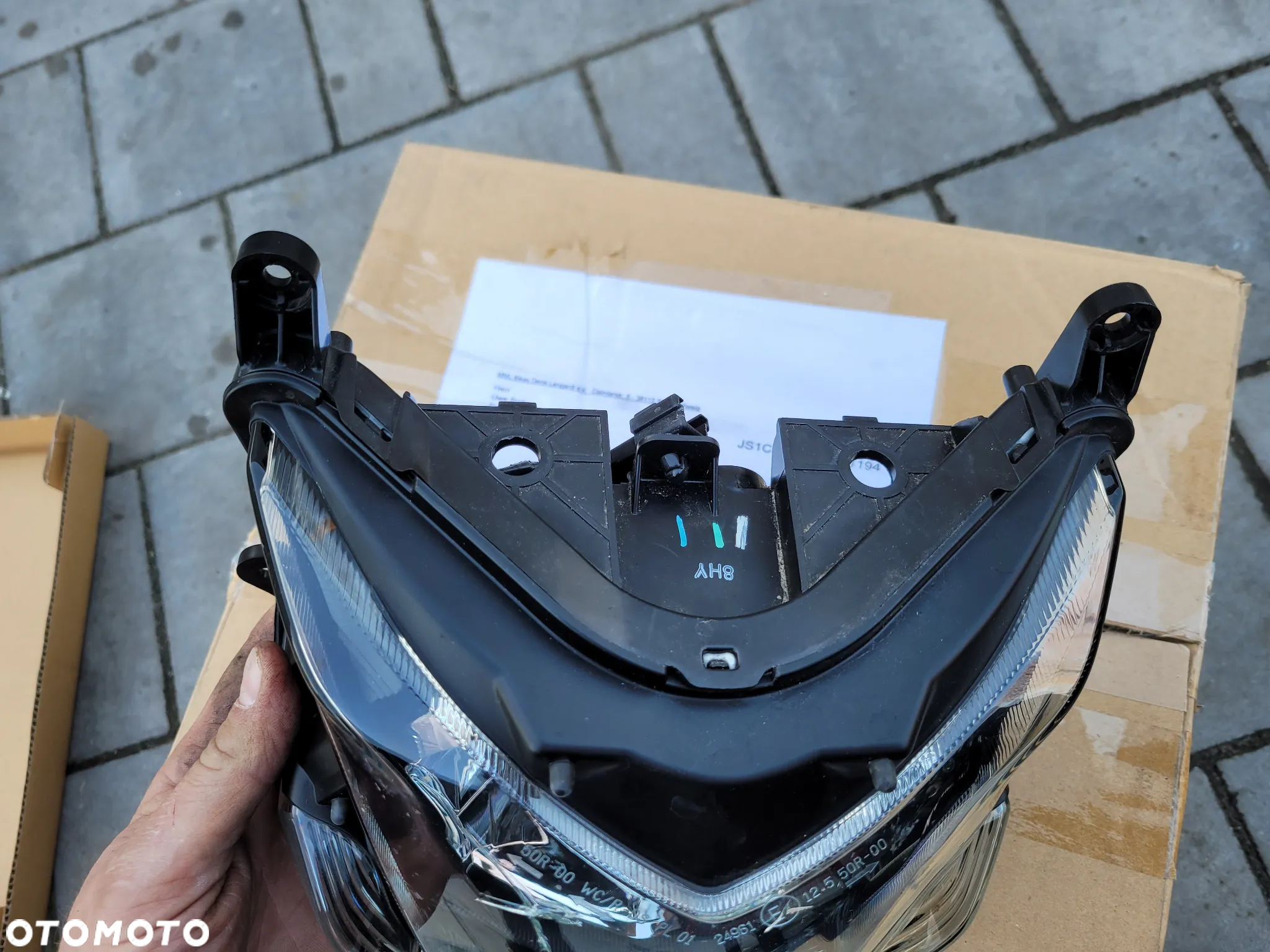 Lampa przód, przednia Suzuki GSX-S 750 GSXS 750 - 11