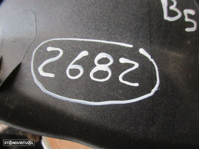 Grelha Friso 2DPF172100 YAMAHA NMAX 2018 125CC     CINZENTA DRT TAMPA LATERAL - 5