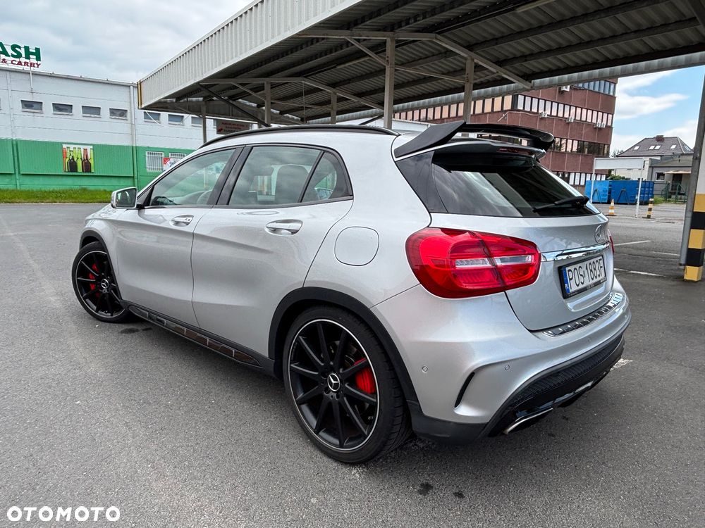 Mercedes-Benz GLA AMG 45 4Matic AMG Speedshift 7G-DCT - 6