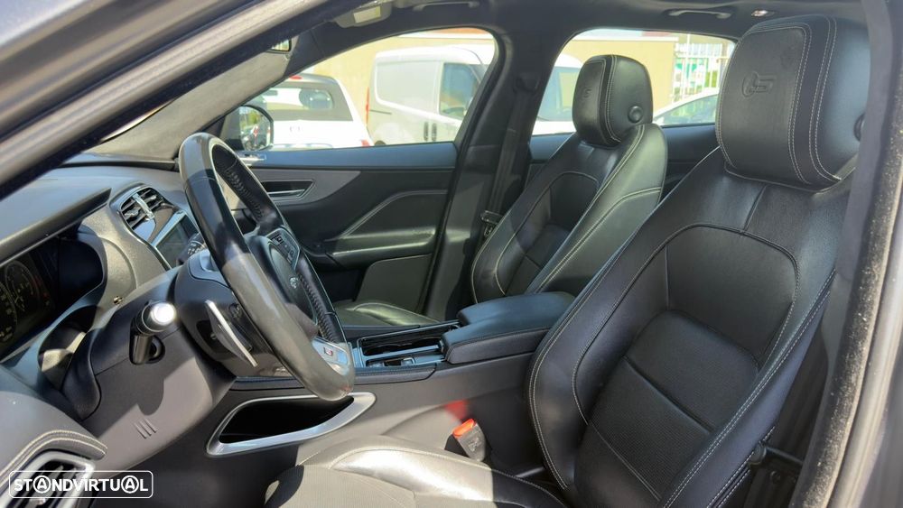 Jaguar F-Pace 3.0 TDV6 S AWD Aut. - 11