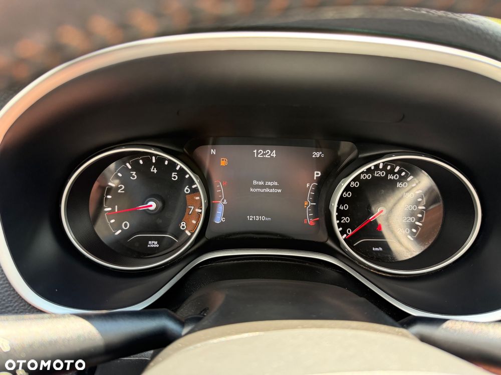 Jeep Compass - 29