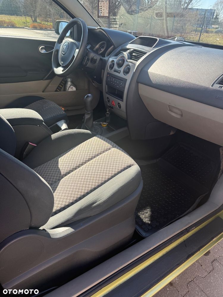Renault Megane - 10
