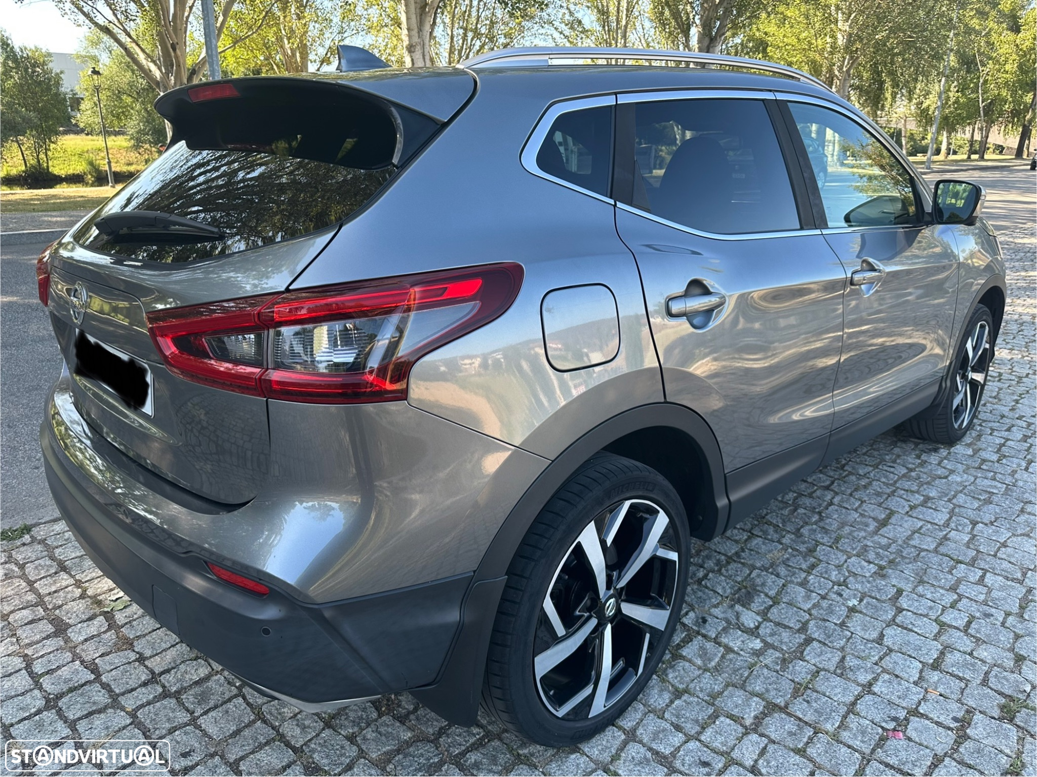 Nissan Qashqai 1.5 dCi Tekna Premium Bose+A+C - 4