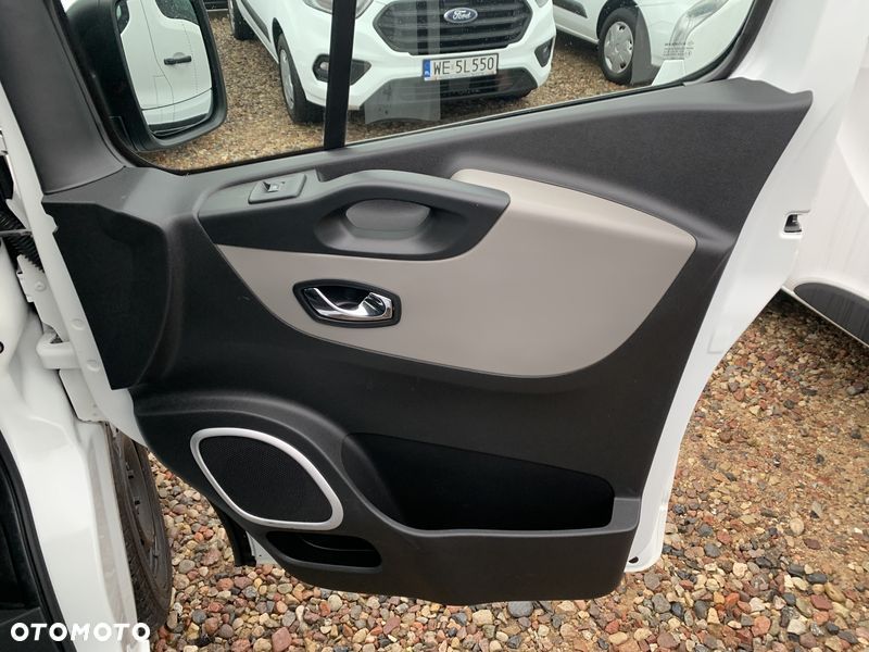 Renault Trafic L2H1 6cio osobowy Brygadowy DOKA Homologacja cięż. N1 FVAT23 Duża Ładowność 972kg - 31