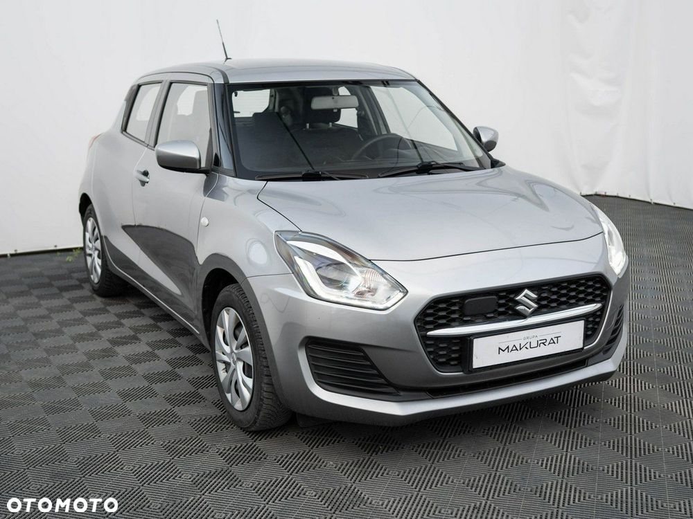 Suzuki Swift - 4