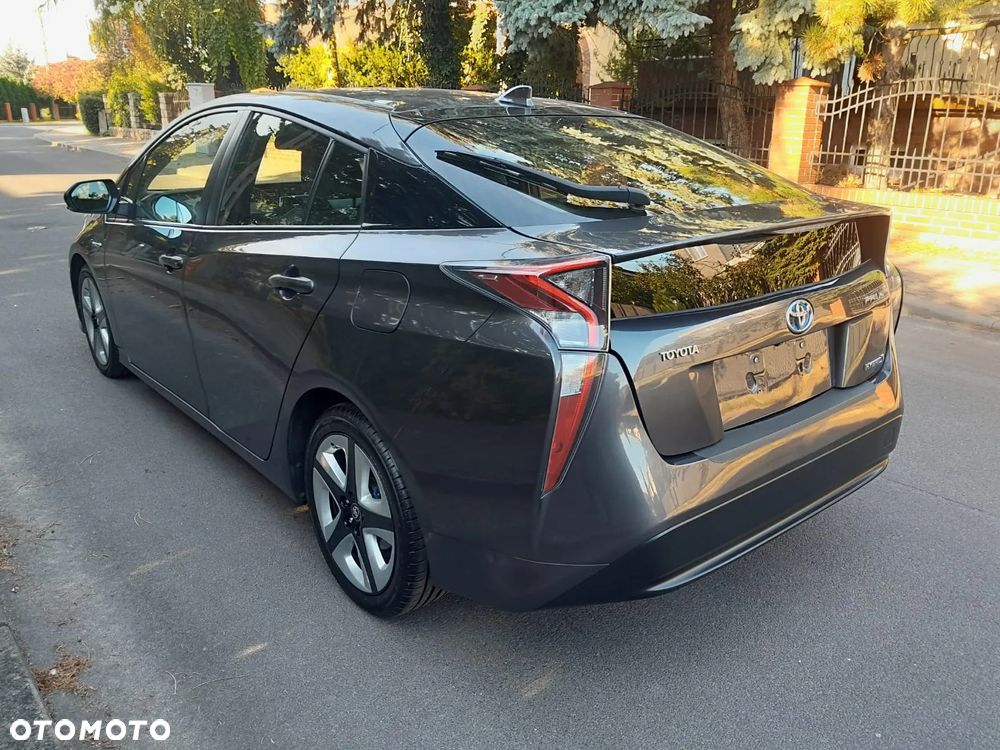 Toyota Prius - 9