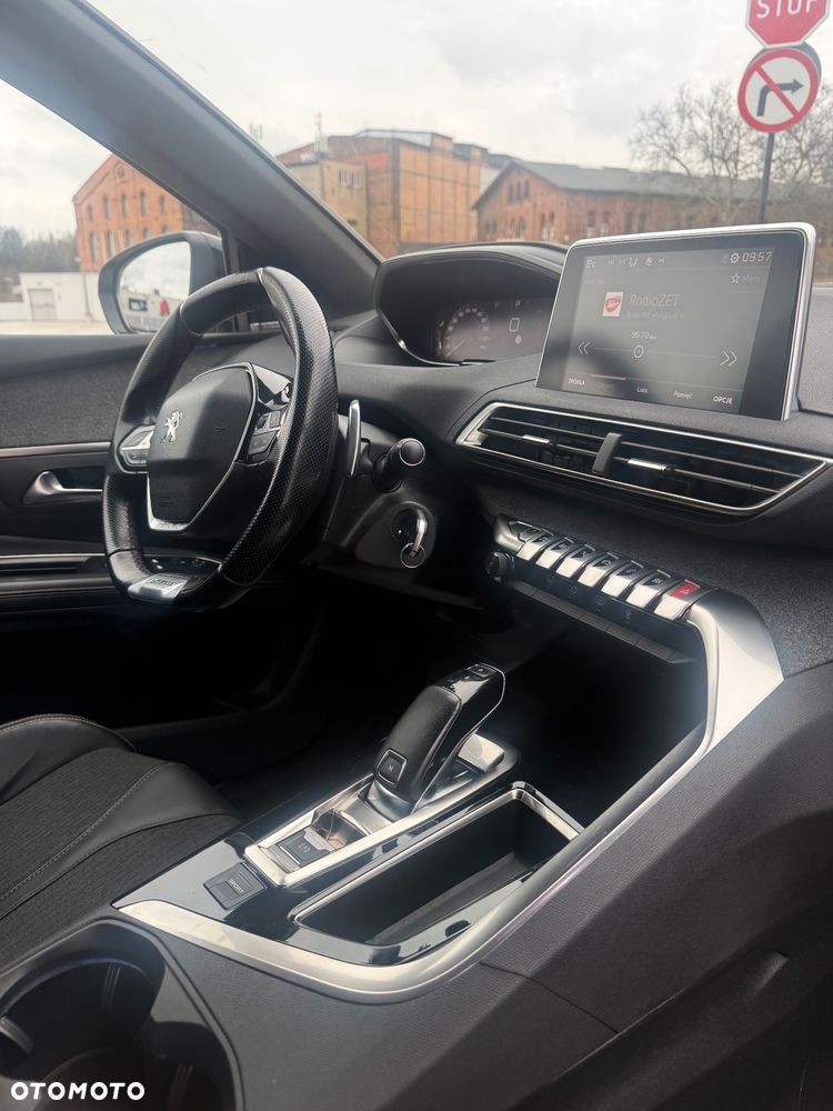 Peugeot 5008 1.6 PureTech GT Line S&S EAT8 - 26