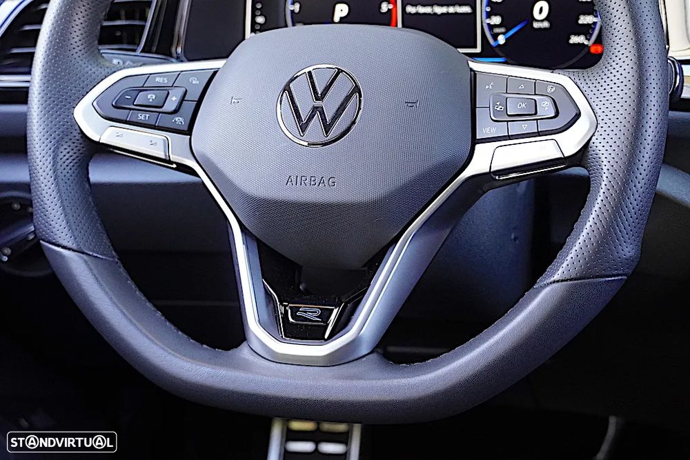 VW T-Roc 2.0 TDI R-Line DSG - 34