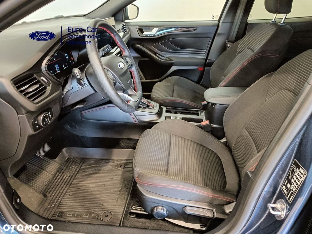 Ford Focus 1.0 EcoBoost mHEV ST-Line X - 12