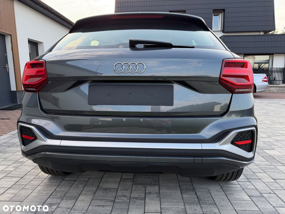 Audi Q2 35 TFSI Sport S tronic - 4