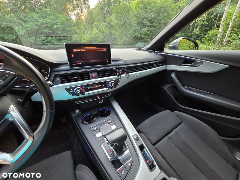 Audi A4 Allroad - 13