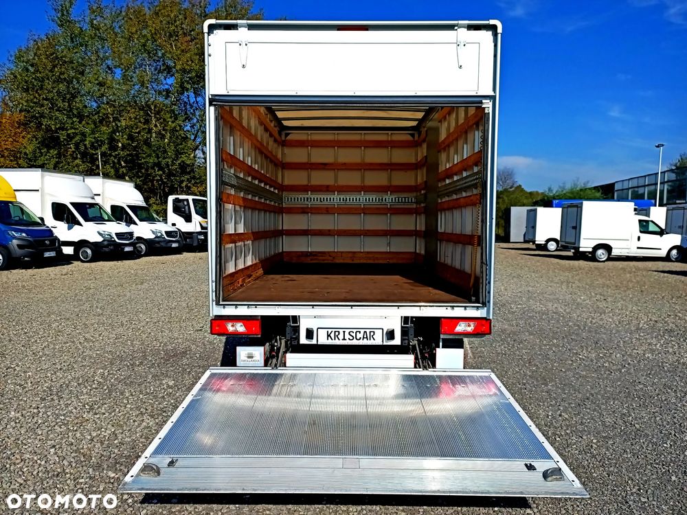 Ford Transit 130KM Kontener Izoterma Winda 750kg - 12