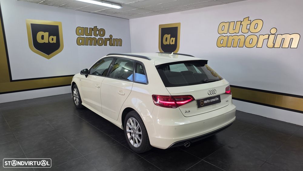 Audi A3 Sportback 1.6 TDI S-line - 9