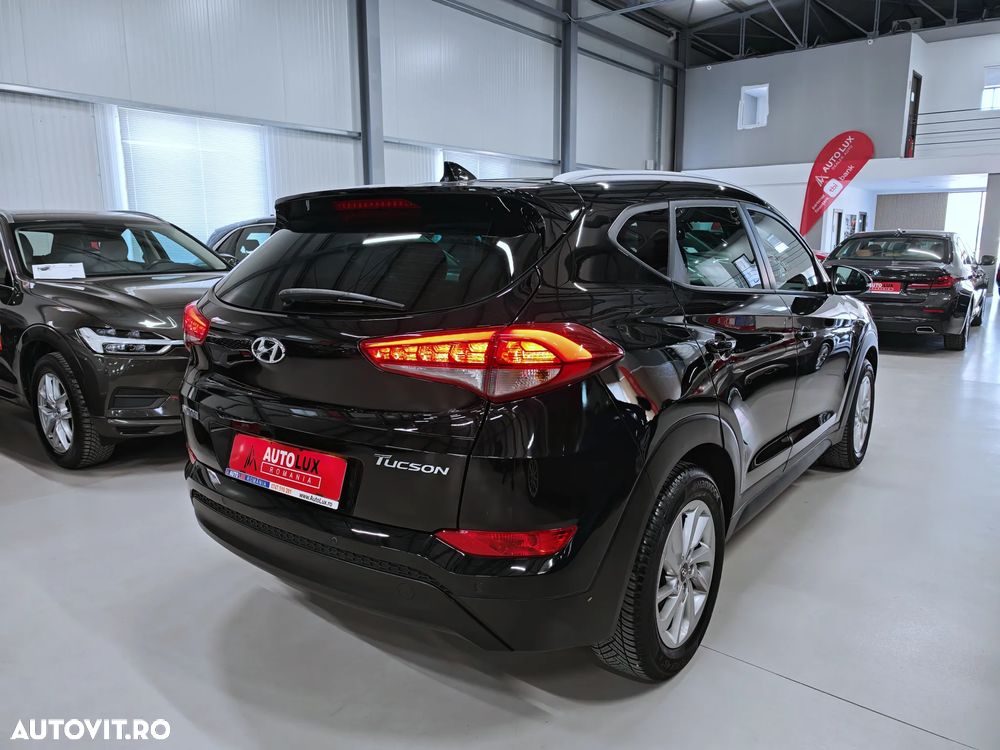 Hyundai Tucson blue 1.7 CRDi 2WD DCT Advantage - 4