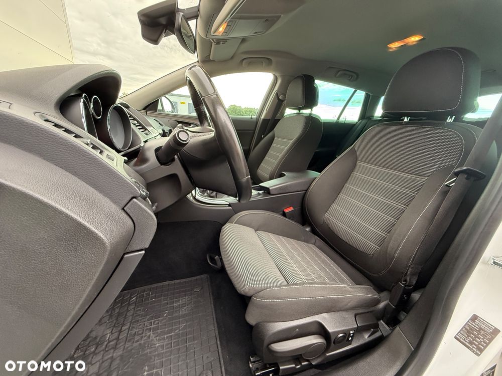 Opel Insignia 2.0 CDTI Sports Tourer Design Edition - 13