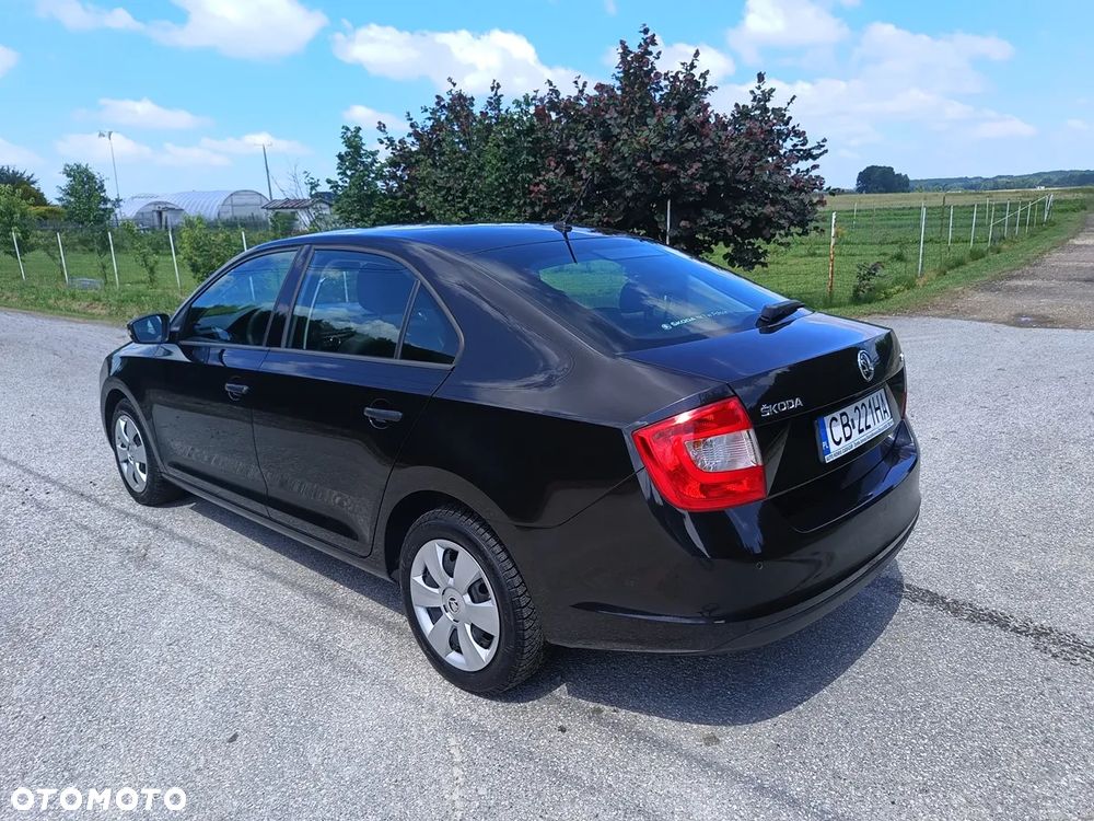 Skoda RAPID 1.0 TSI Active - 10