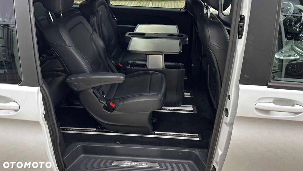 Mercedes-Benz Klasa V 250 d 4-Matic Avantgarde 9G-Tronic (ekstra d³) - 39