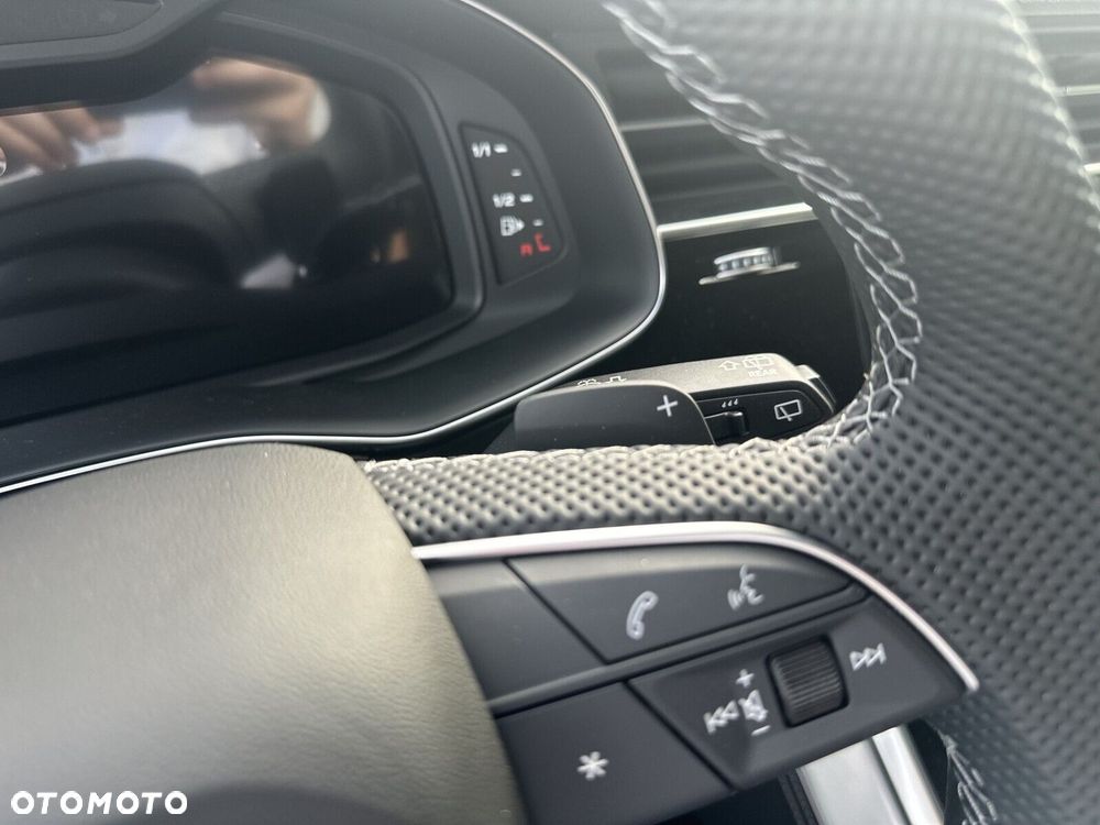 Audi Q7 - 15