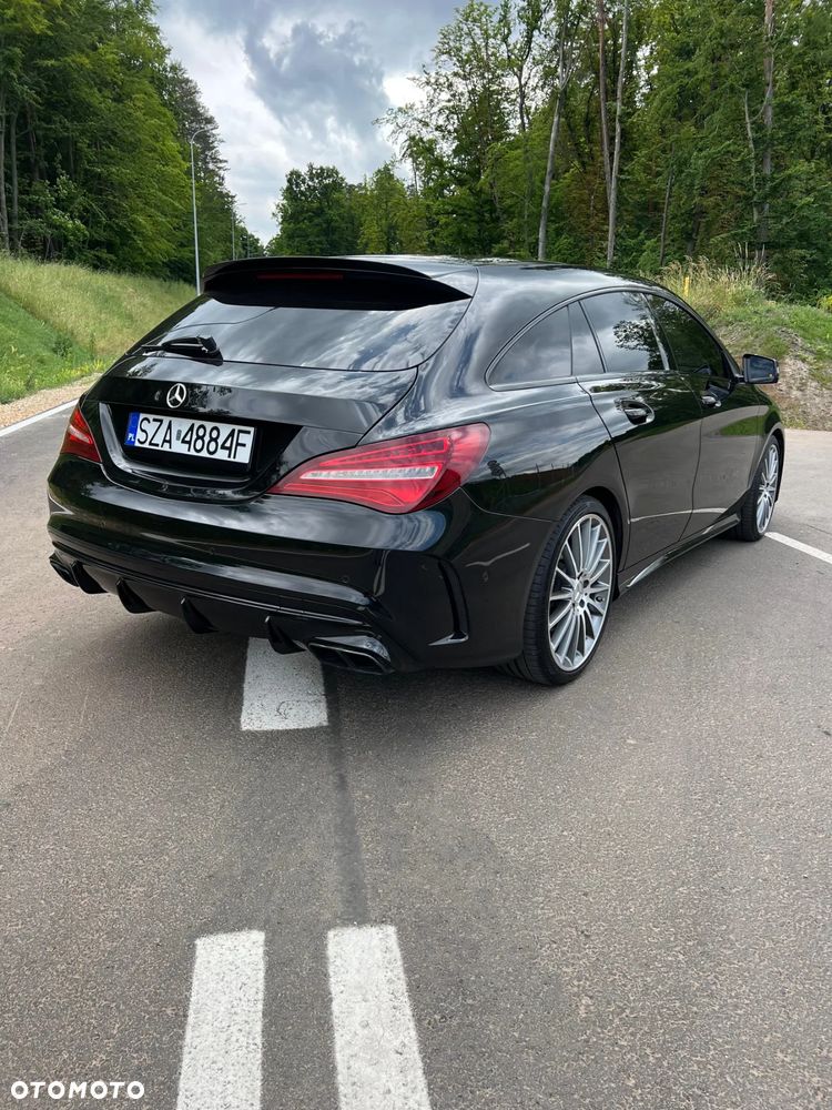 Mercedes-Benz CLA 250 4Matic 7G-DCT Sport - 3