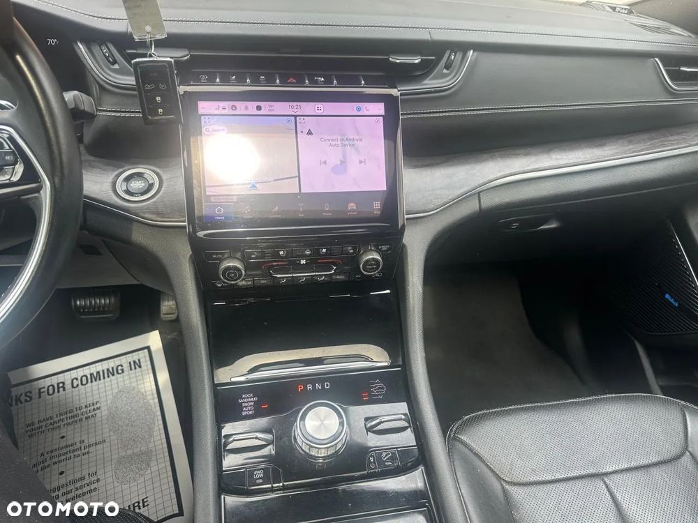 Jeep Grand Cherokee - 8