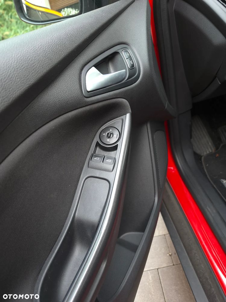 Ford Focus 1.0 EcoBoost Gold X (Edition) - 5