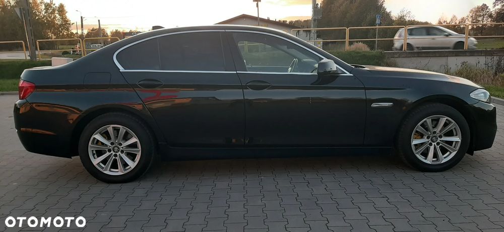 BMW Seria 5 520d - 5