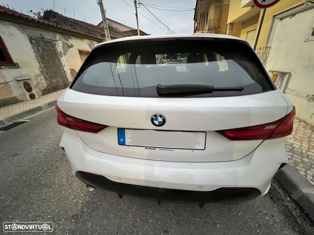 BMW 116 d Pack Desportivo M - 2