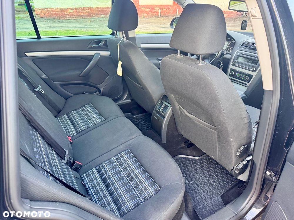 Skoda Octavia 2.0 TDI Ambiente - 16