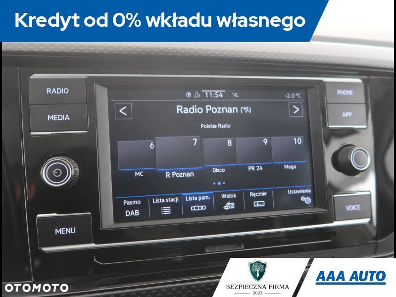 Volkswagen T-Cross - 13