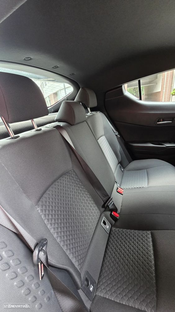Toyota C-HR 1.8 Hybrid Comfort - 16