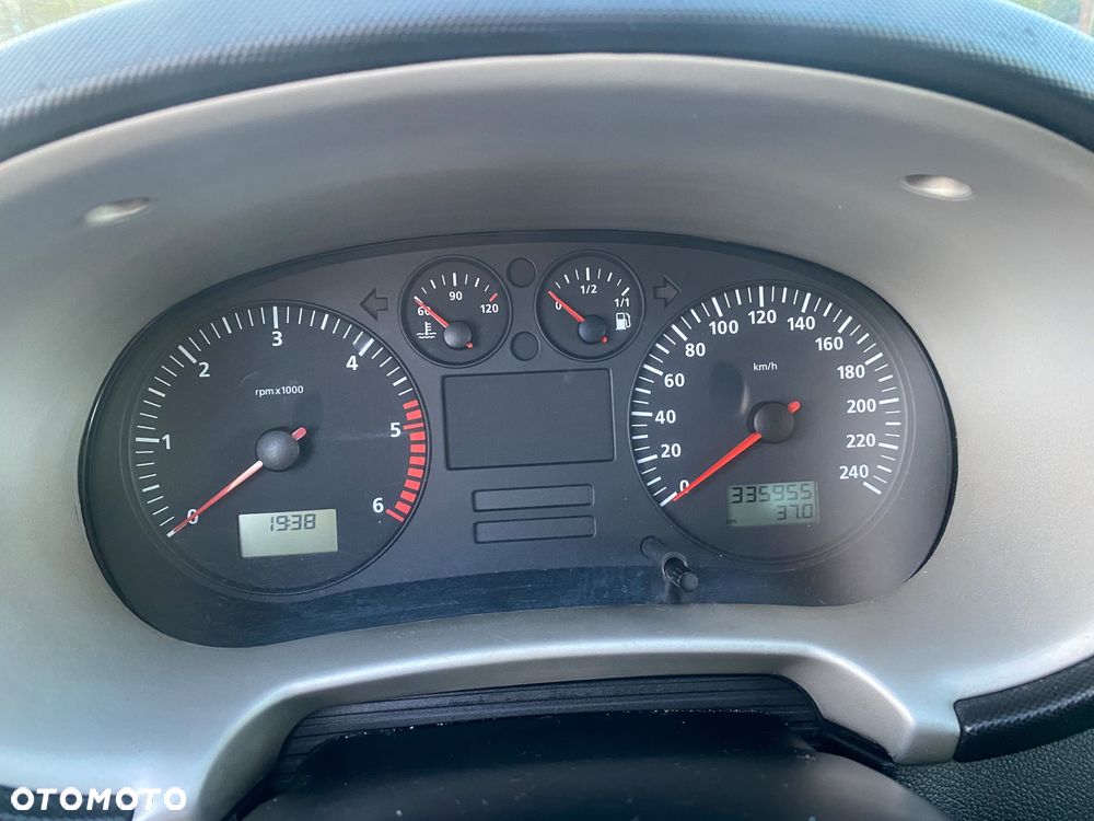 Seat Leon 1.9 TDI Signo - 10