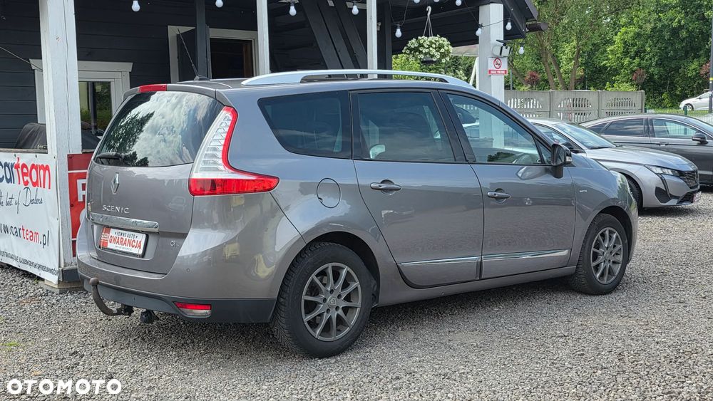 Renault Grand Scenic Gr 1.4 16V TCE Bose Edition - 3