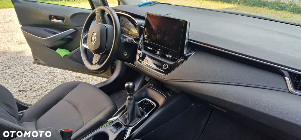 Toyota Corolla 1.5 Comfort - 10