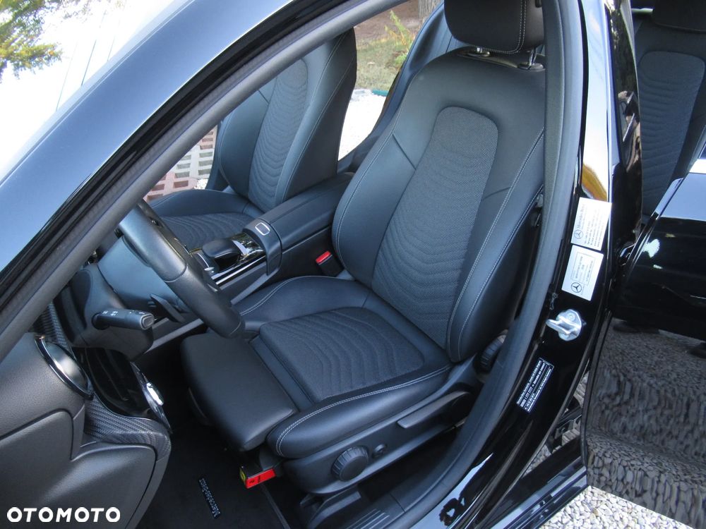 Mercedes-Benz Klasa A 200 Style 7G-DCT - 6