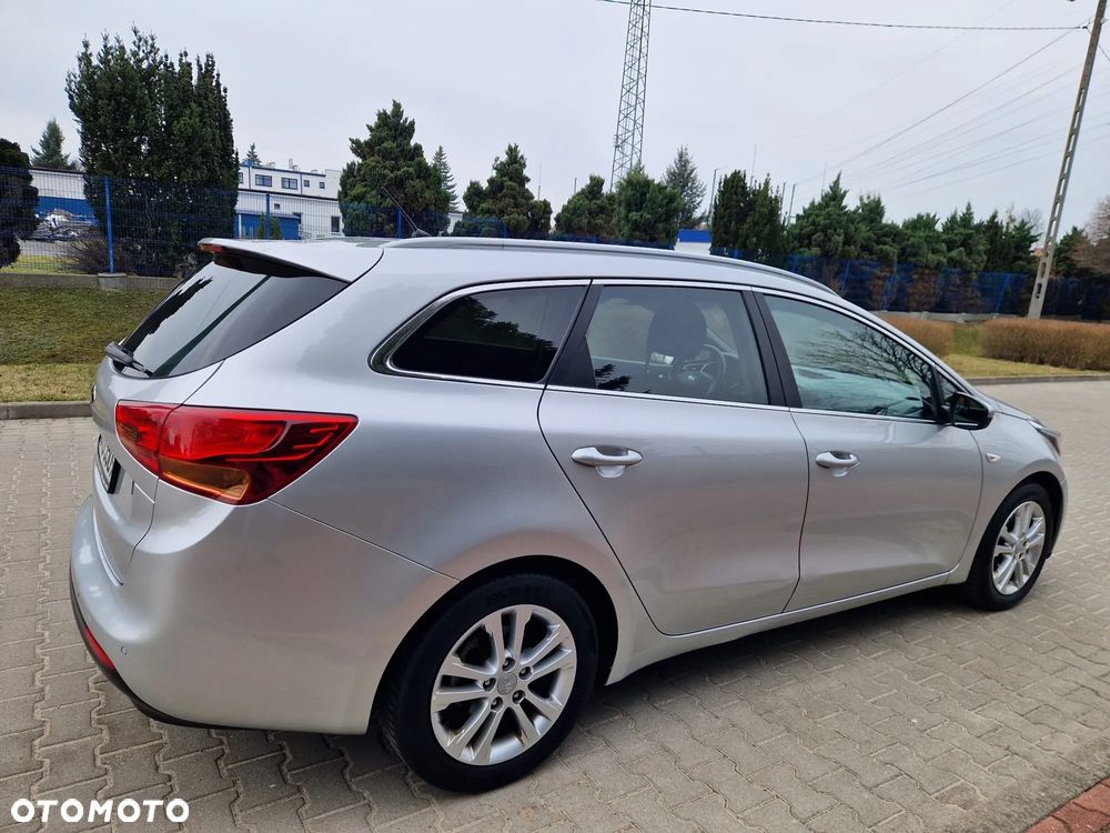 Kia Ceed 1.6 GDI L - 6