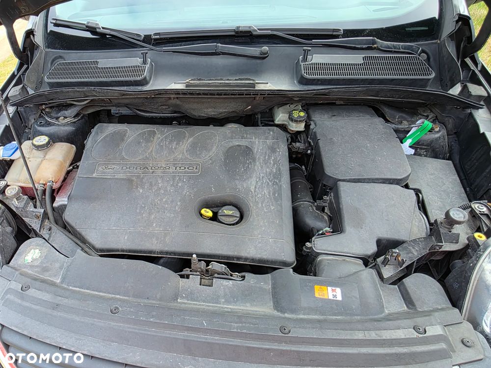 Ford Kuga 2.0 TDCi 2x4 Trend - 21