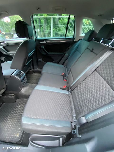 Volkswagen Tiguan 2.0 TDI SCR DSG IQ.DRIVE - 8