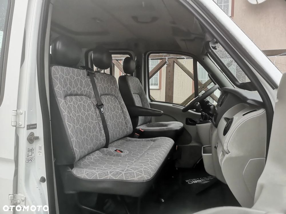 Renault Mascott 3.0dXi 130 - 12