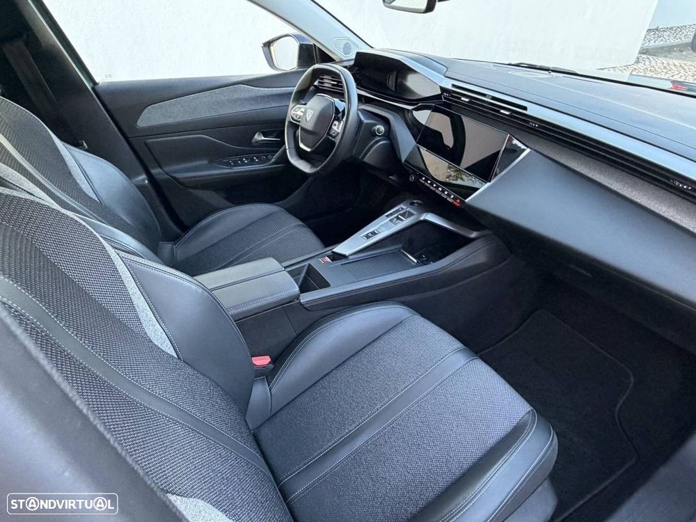 Peugeot 308 SW 1.6 Hybrid Allure Pack e-EAT8 - 27