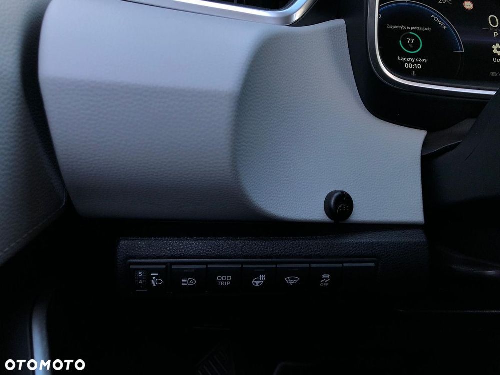 Toyota Corolla 1.8 Hybrid Executive - 32