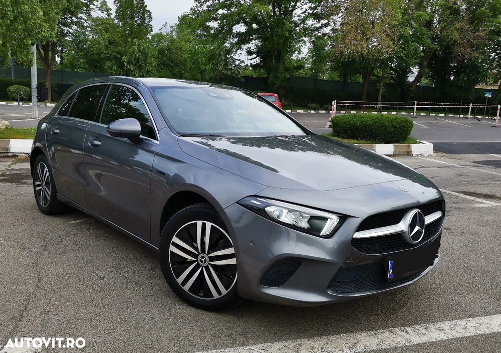 Mercedes-Benz A 250 e Aut. - 1
