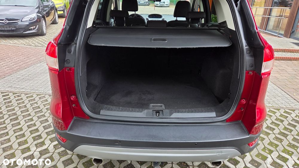 Ford Kuga 2.0 TDCi 2x4 Titanium - 18